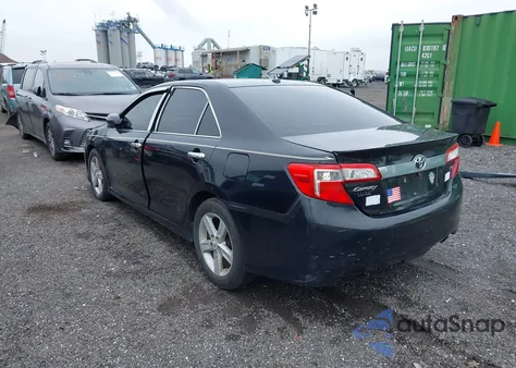 2012 Toyota Camry Se z USA, uszkodzony, nr VIN 4T1BF1FK8CU082185